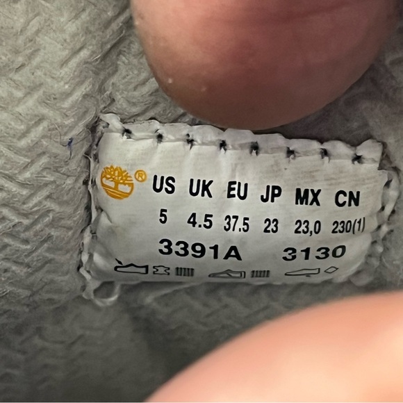 Timberland Girls Style 3391A Classic 6” Lace Up Waterproof Boots Size 5 - Picture 2 of 11